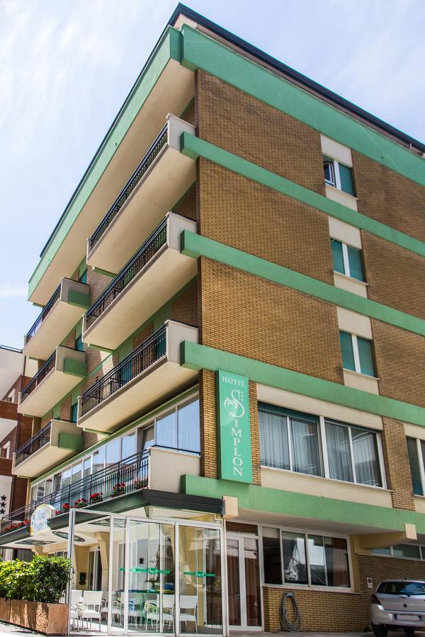 Hotel Simplon Μπελάρια-Ιτζέα Μαρίνα Εξωτερικό φωτογραφία